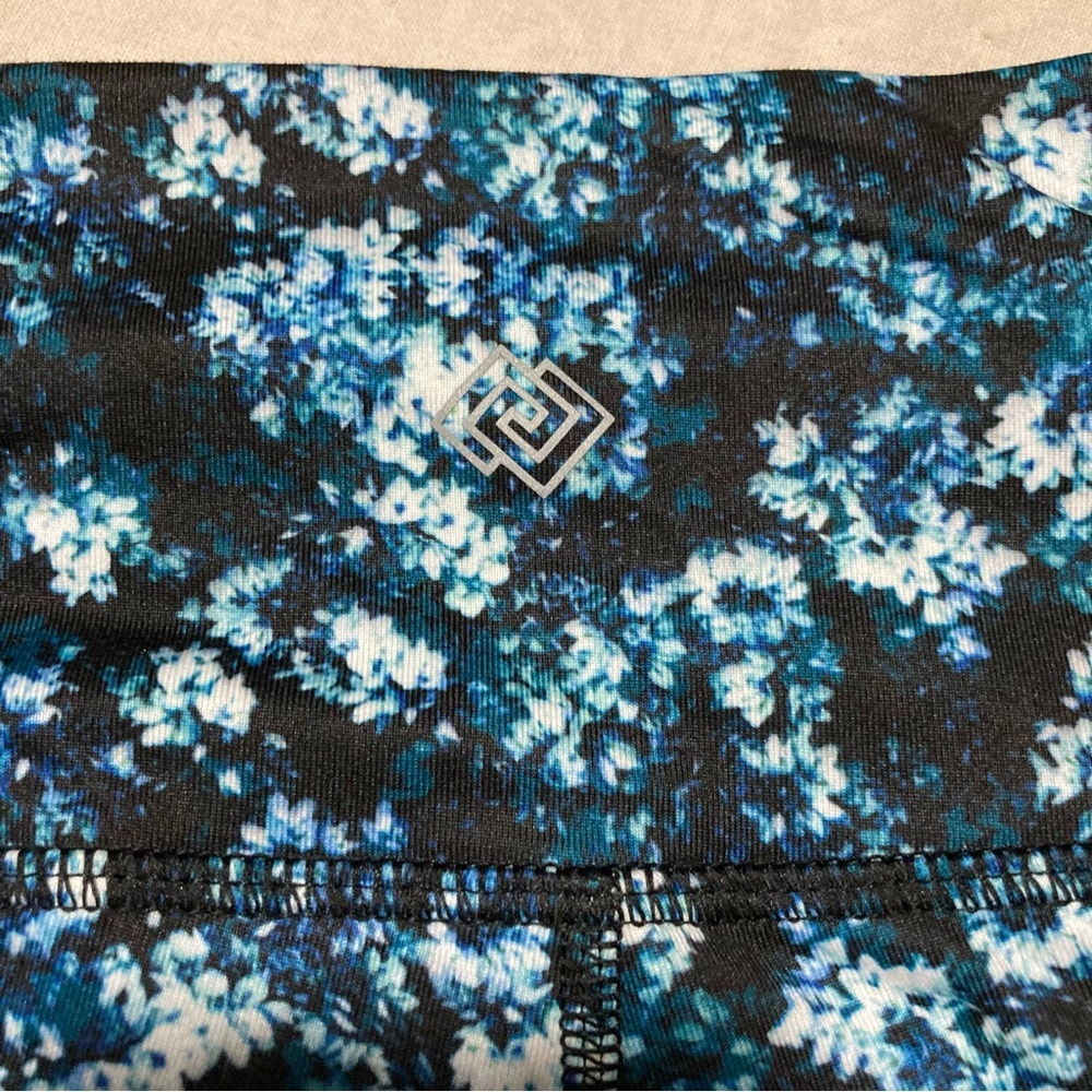 ZELOS Blue and Black Floral Leggings - Picture 10 of 14